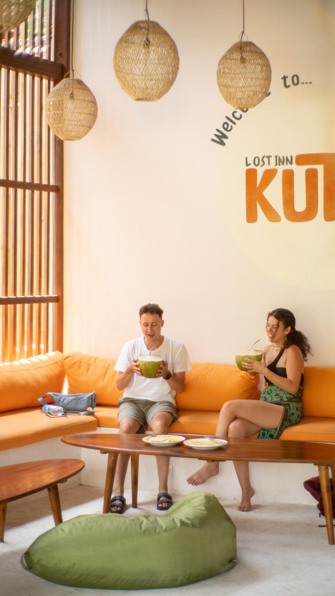 Lost Inn Kuta Capsule Hostel Экстерьер фото